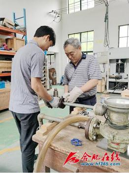 黄明亚:10年科研潜心钻研 推动中国阀门行业崛起 黄明亚:10年科研潜心钻研 推动中国阀门行业崛起