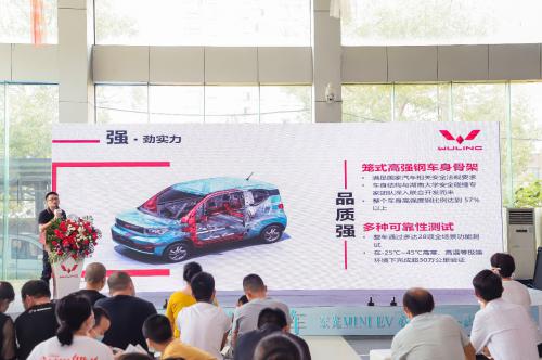 点击进入看图评论