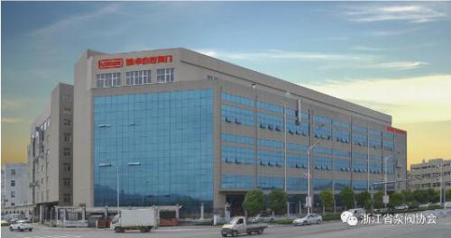 ﵽVй¶׼ R׿ھڷΪг