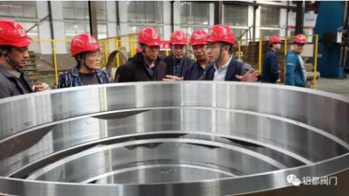 彭阳县水务局考察组莅临铝都阀门指导工作 彭阳县水务局考察组莅临铝都阀门指导工作