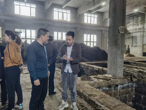 中华龚氏网总编辑龚国林一行前往仁怀市仙酿酒业调研交流