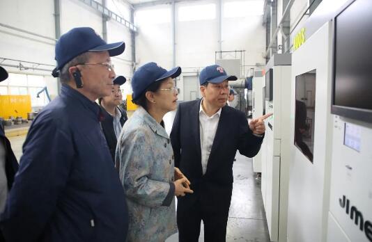 西安泵阀总厂“CPF2型聚酯熔体连续聚合物过滤器系统”顺利通过新产品鉴定 西安泵阀总厂“CPF2型聚酯熔体连续聚合物过滤器系统”顺利通过新产品鉴定