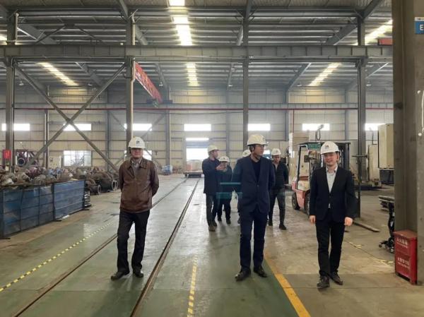 云南省滇中引水工程项目领导一行莅临凯利特泵业考察 云南省滇中引水工程项目领导一行莅临凯利特泵业考察