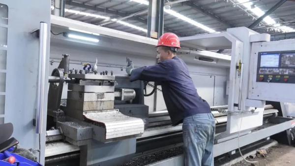 ԤӪҵɴ1.8ԪϣɳкشھĿ˳Ͷ