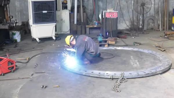 ԤӪҵɴ1.8ԪϣɳкشھĿ˳Ͷ