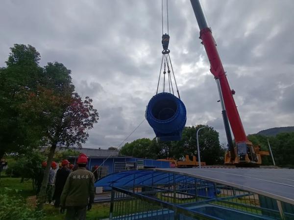 绍兴公用制水公司完成总管阮家湾调流阀成功更换 绍兴公用制水公司完成总管阮家湾调流阀成功更换