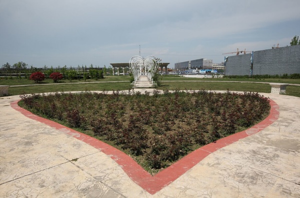 清明踏青去新寺遗址公园赏春