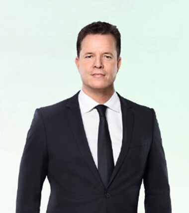 ȫϯִй Oliver Hermes