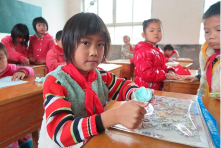 十年如一 汤臣倍健再赴韶关南雄希望小学爱心支教