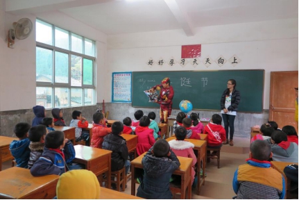 十年如一 汤臣倍健再赴韶关南雄希望小学爱心支教