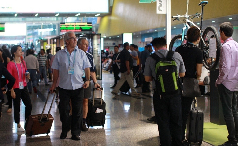 广交会较同期流量暴涨,国内品牌树上开花,出海之箭已势在破竹