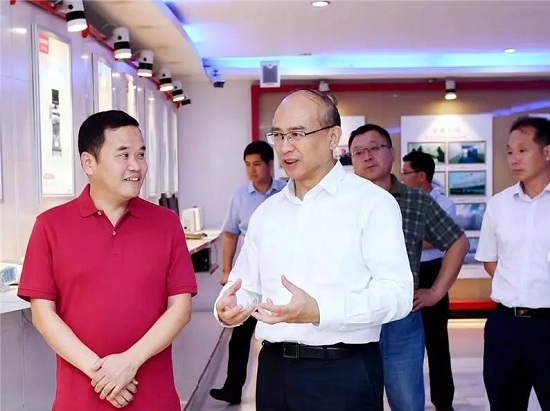 图片8.jpg 图片8.jpg