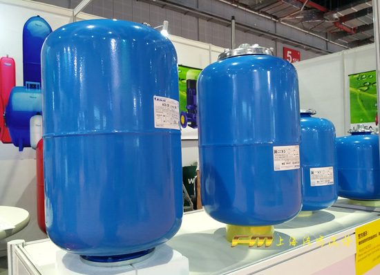 CIMM气压罐_压力罐_稳压罐_膨胀罐.jpg CIMM气压罐_压力罐_稳压罐_膨胀罐.jpg